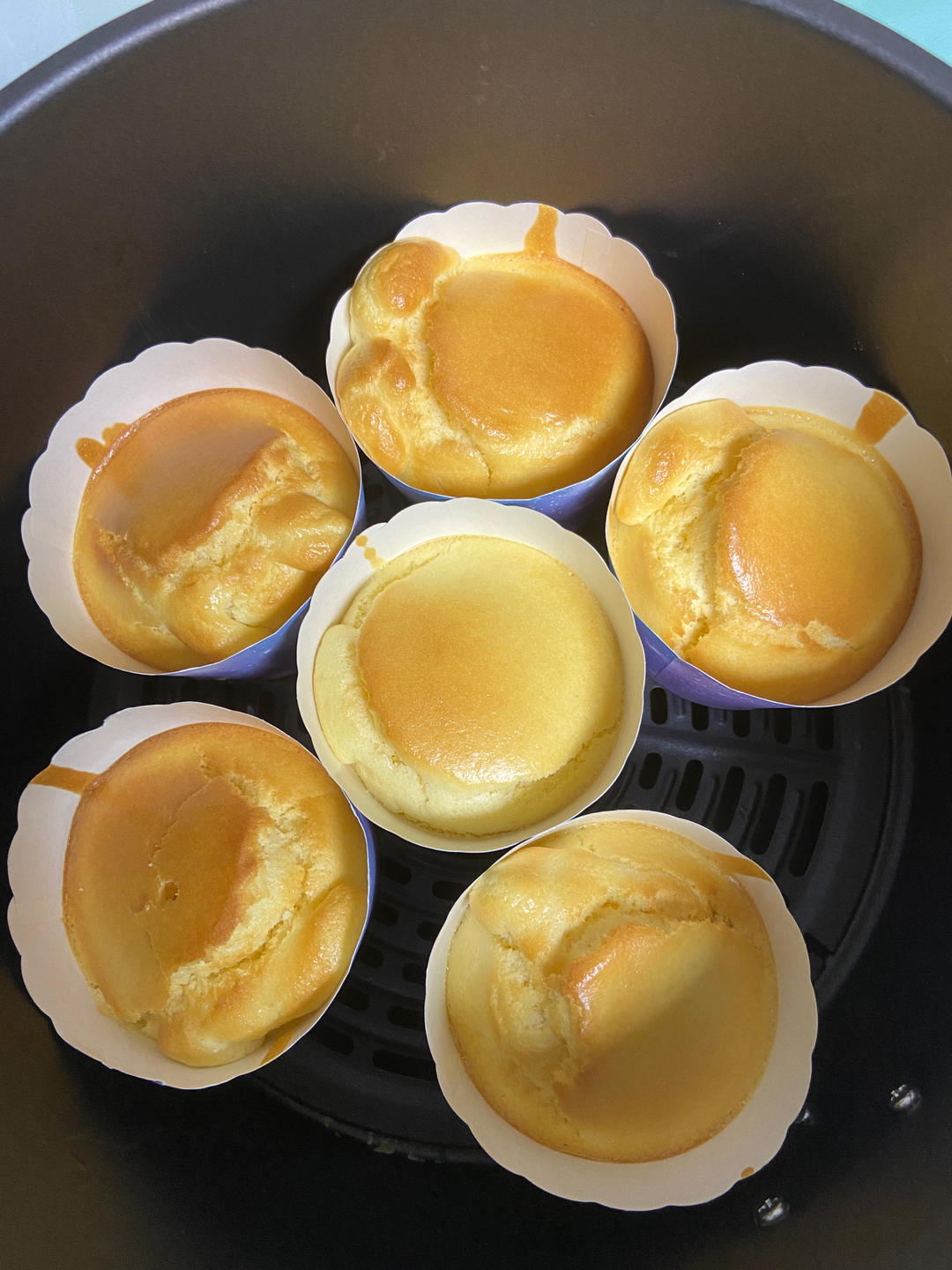 空气炸锅纸杯戚风蛋糕