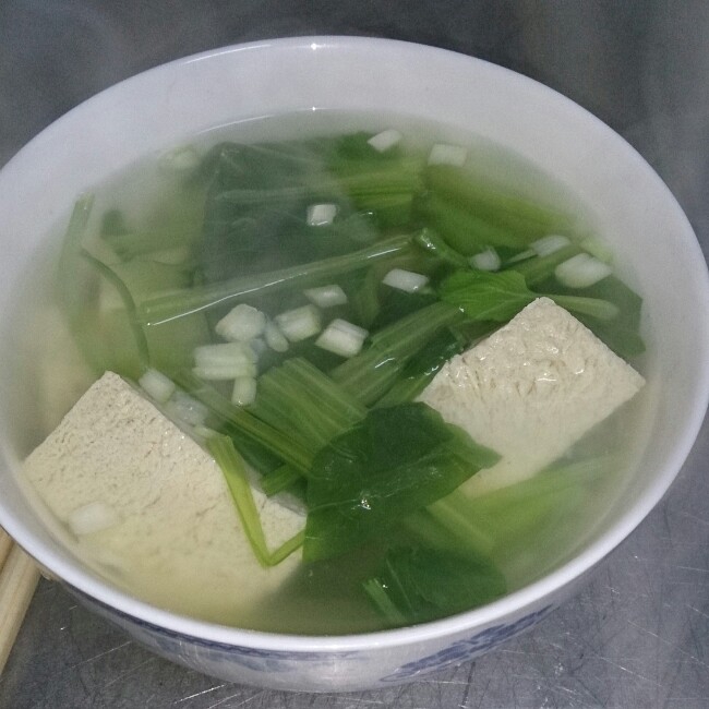 青菜豆腐汤