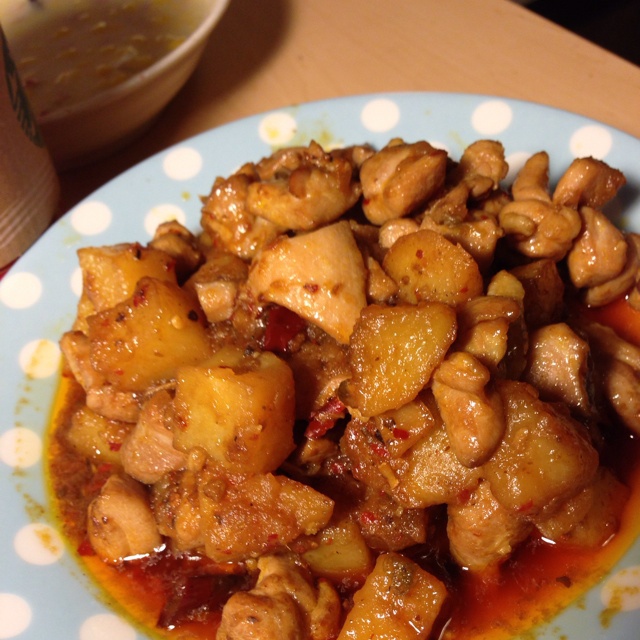 香辣土豆烧鸡块