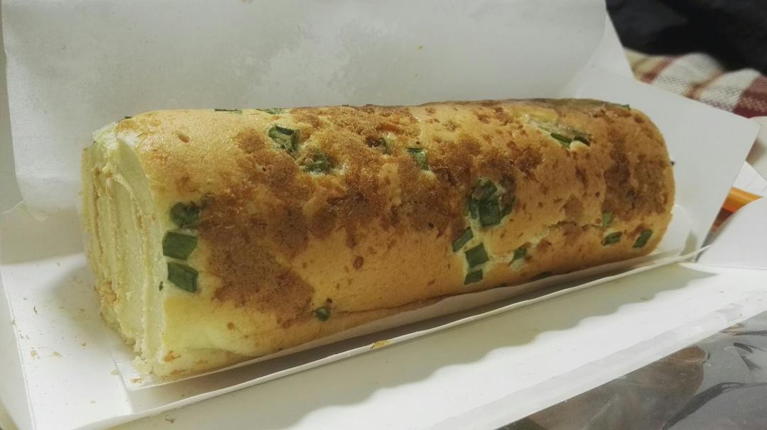 香葱肉松蛋糕卷