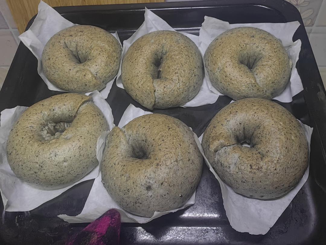 🥯黑芝麻奶酥贝果｜双重黑芝麻！配方和教程！