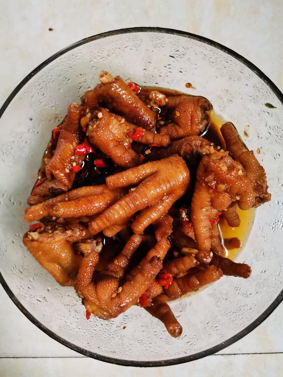 卖了十几年鸡爪的阿姨教我做的蒜香鸡爪