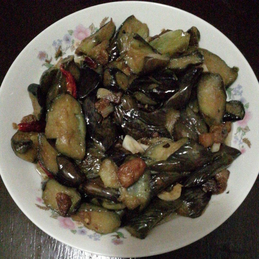 茄子块炒肉