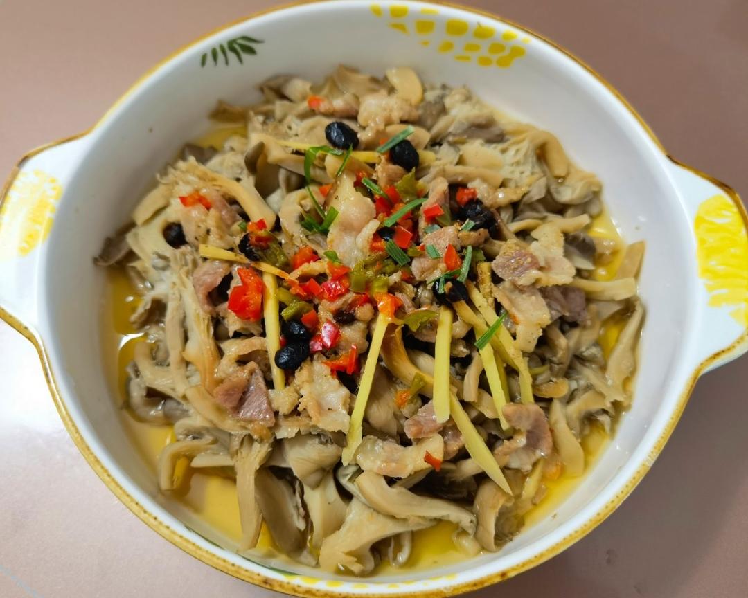 平菇蒸肉片(蒸菜)的做法