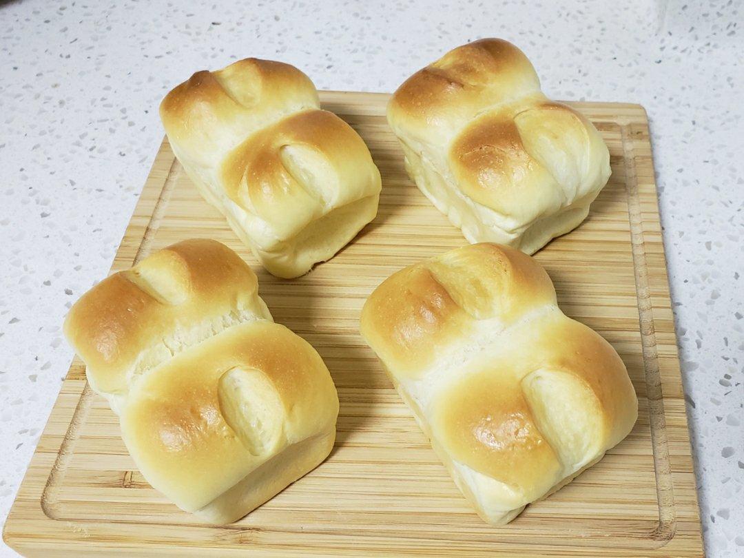 炼奶小吐司面包