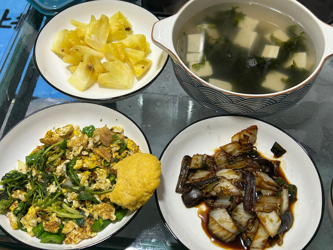 紫菜豆腐汤(鲜掉眉毛)