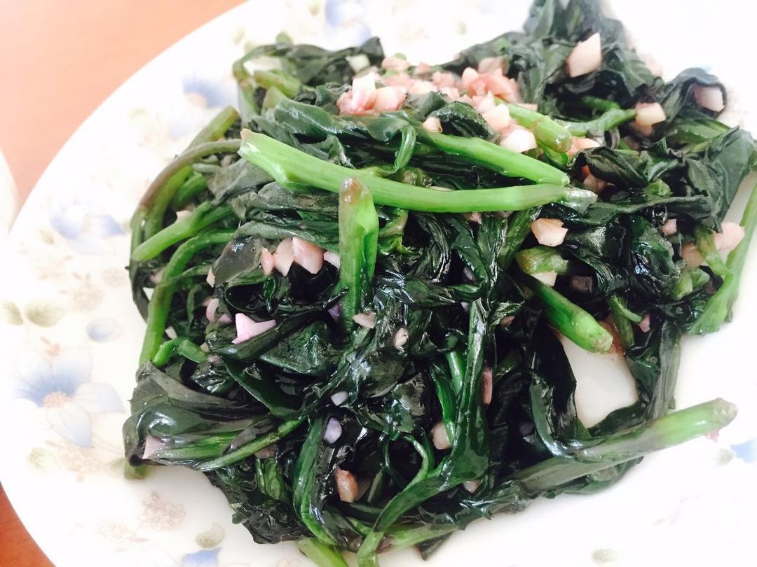 蒜茸炒红苋菜