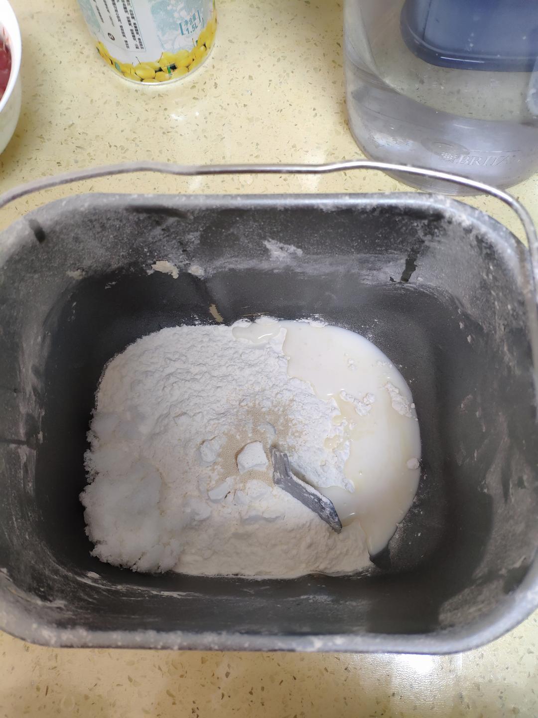 纯奶手撕吐司的做法 步骤1