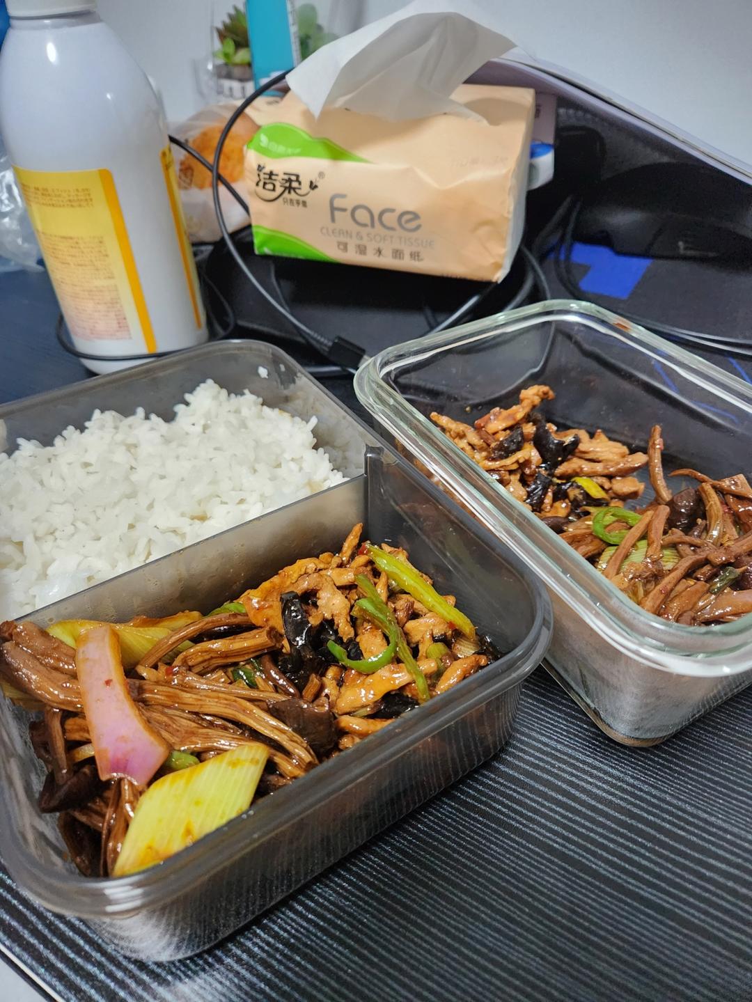 干煸茶树菇