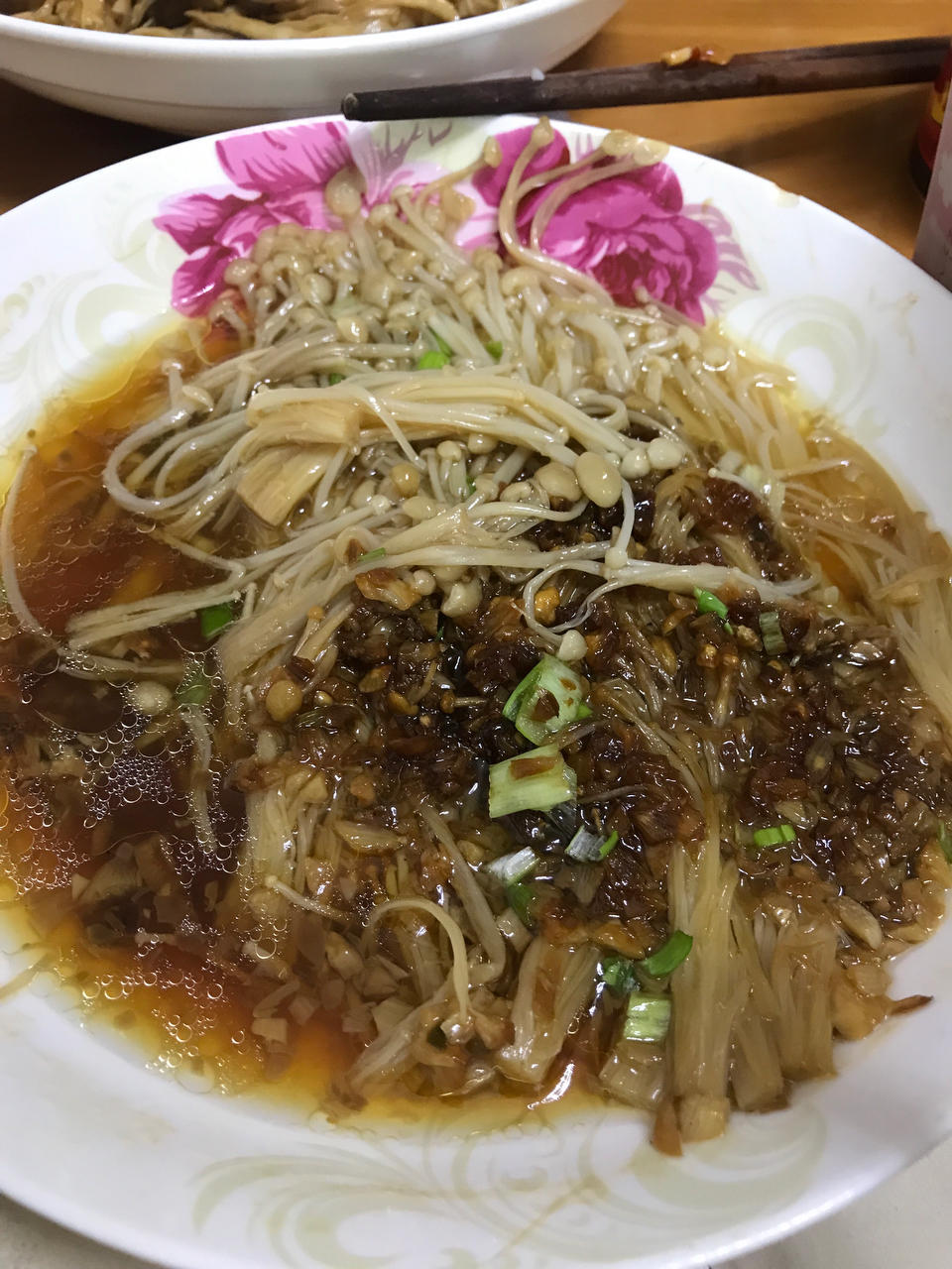 超级下饭的蒜蓉金针菇！好吃到爆