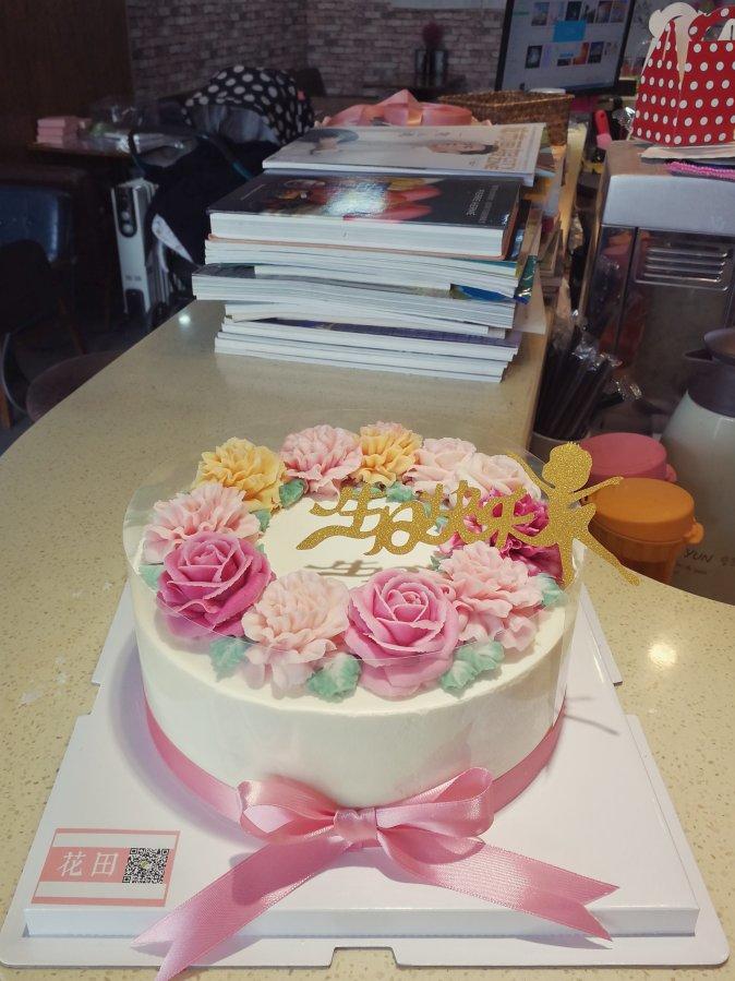 蝴蝶眨几次眼睛