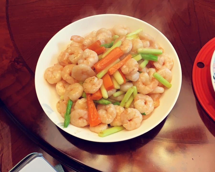 芦笋炒虾仁