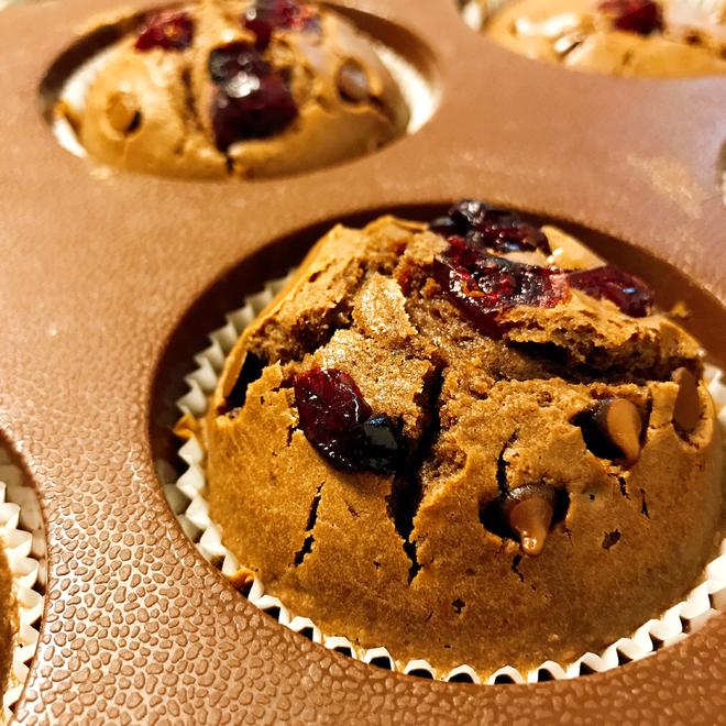 黑巧克力蔓越莓muffin的做法