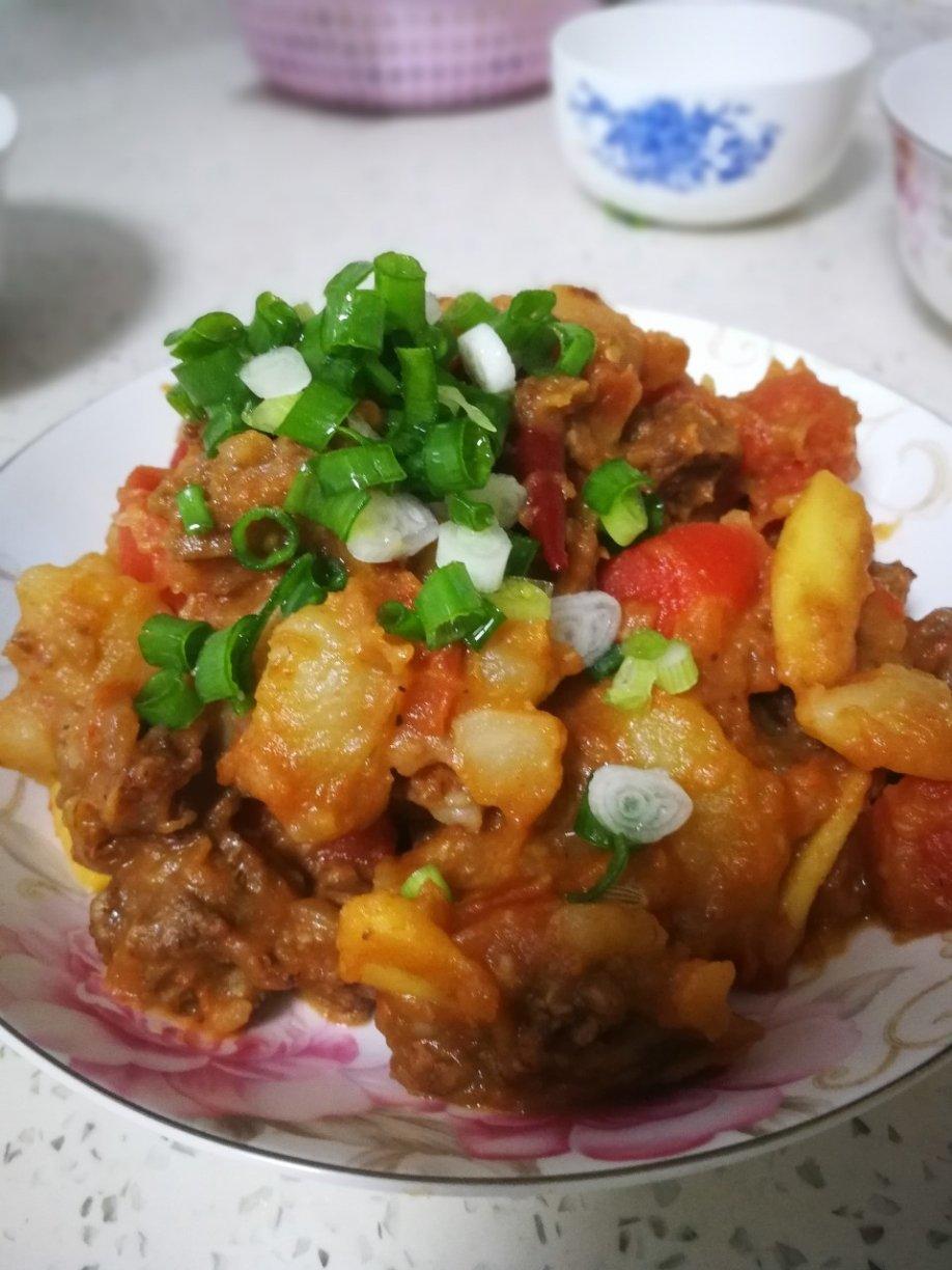 红烧牛肉土豆 （独家秘制）