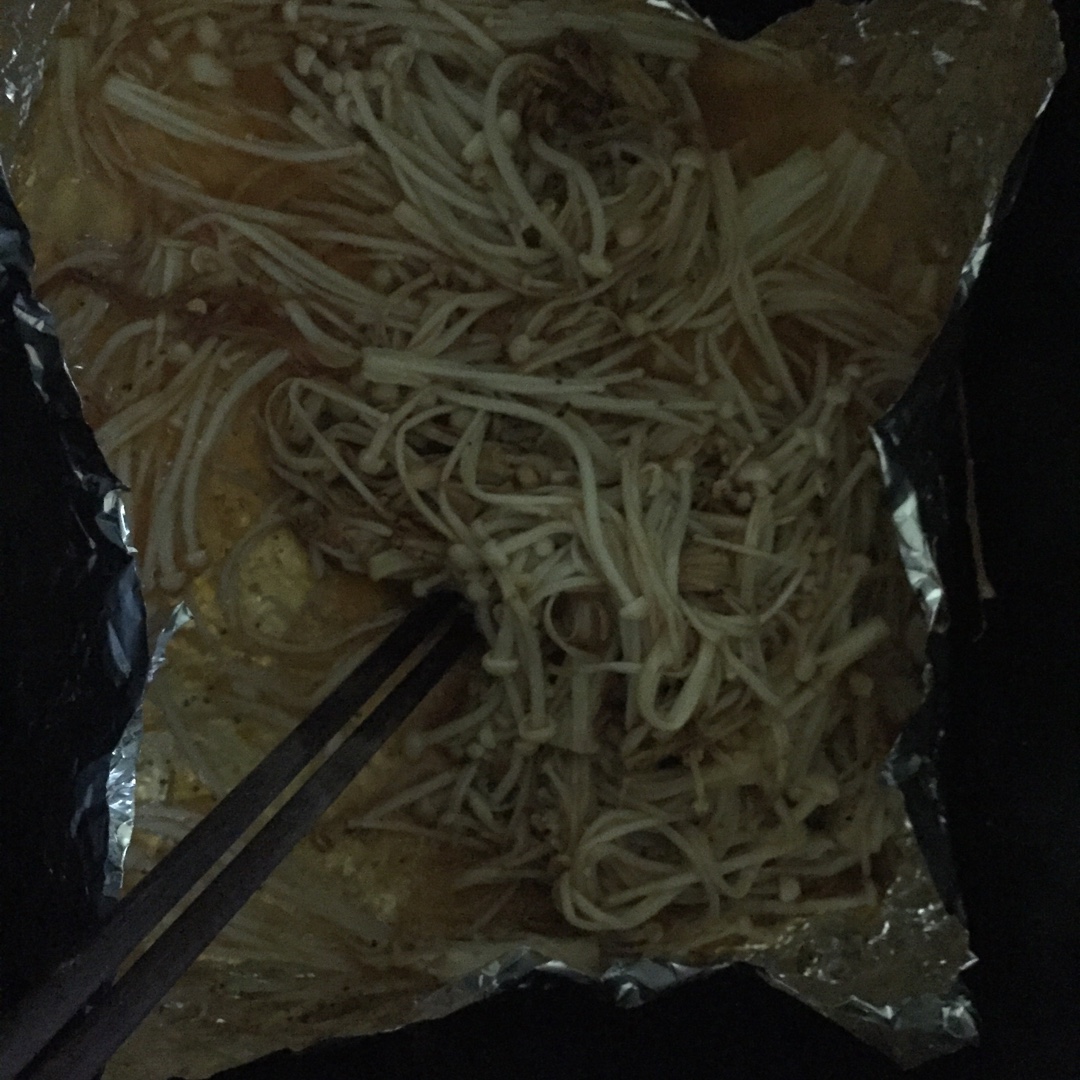 黄油孜然烤金针
