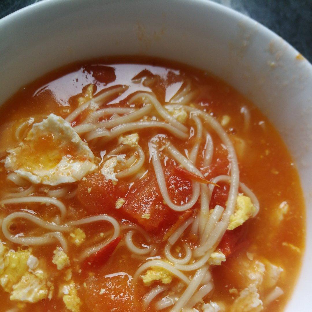 恨不得抱着锅舔的番茄鸡蛋面