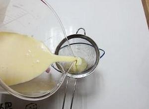 香滑鸡蛋布丁的做法 步骤2