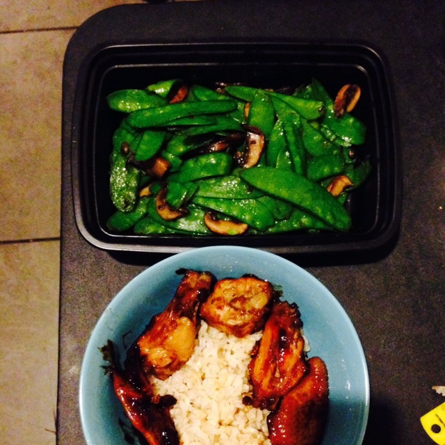 荷兰豆炒香菇