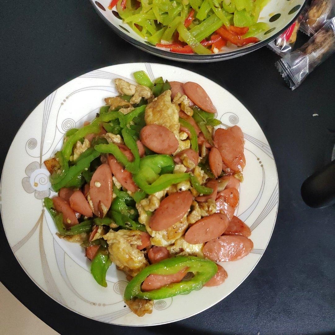 青椒火腿炒鸡蛋