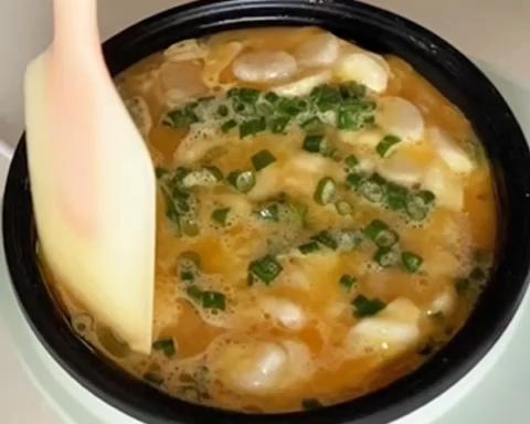 QQ的鸡蛋饼  ‼️麻薯鸡蛋饼软软糯糯的  口感太好了的做法 步骤10