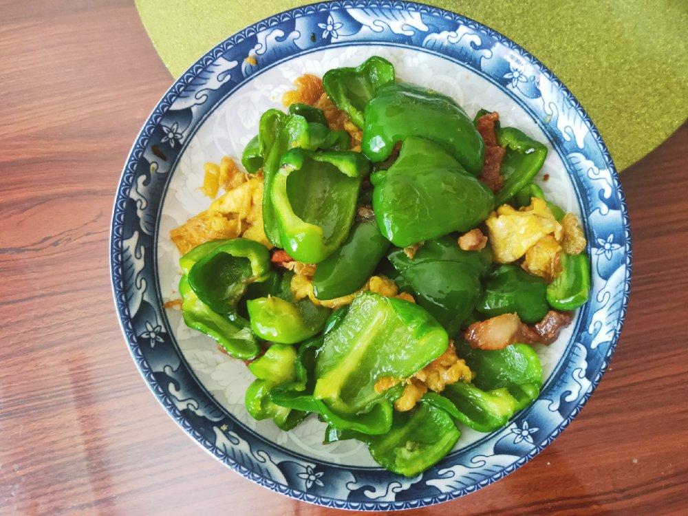 菜椒炒鸡蛋