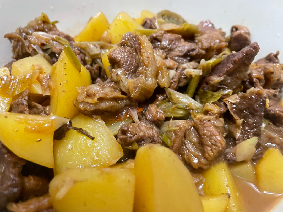 土豆炖牛腩