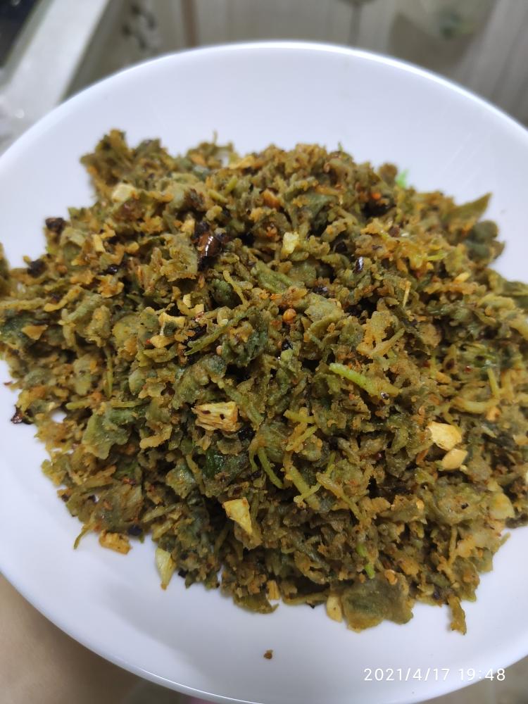 蒸艾草(无滤镜)