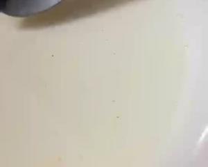 花胶牛奶冻的做法 步骤3