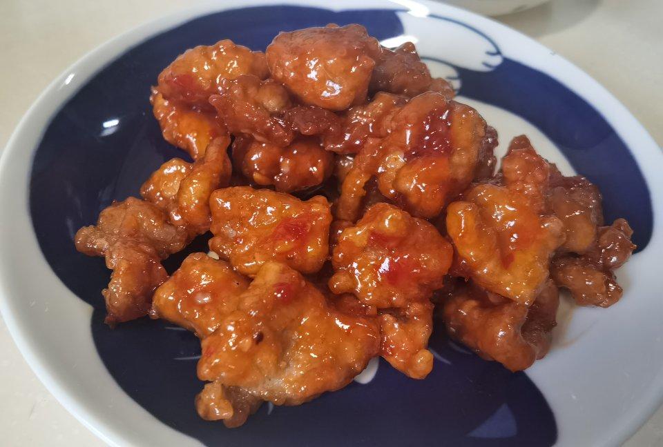 糖醋里脊（附快速万能糖醋汁）