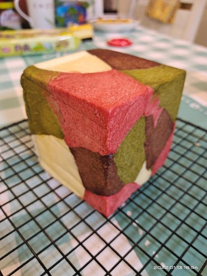 四季吐司（水立方吐司）