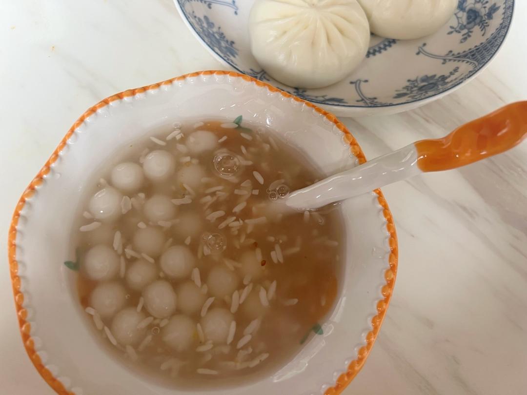 桂花酒酿圆子，自己做的圆子才好吃