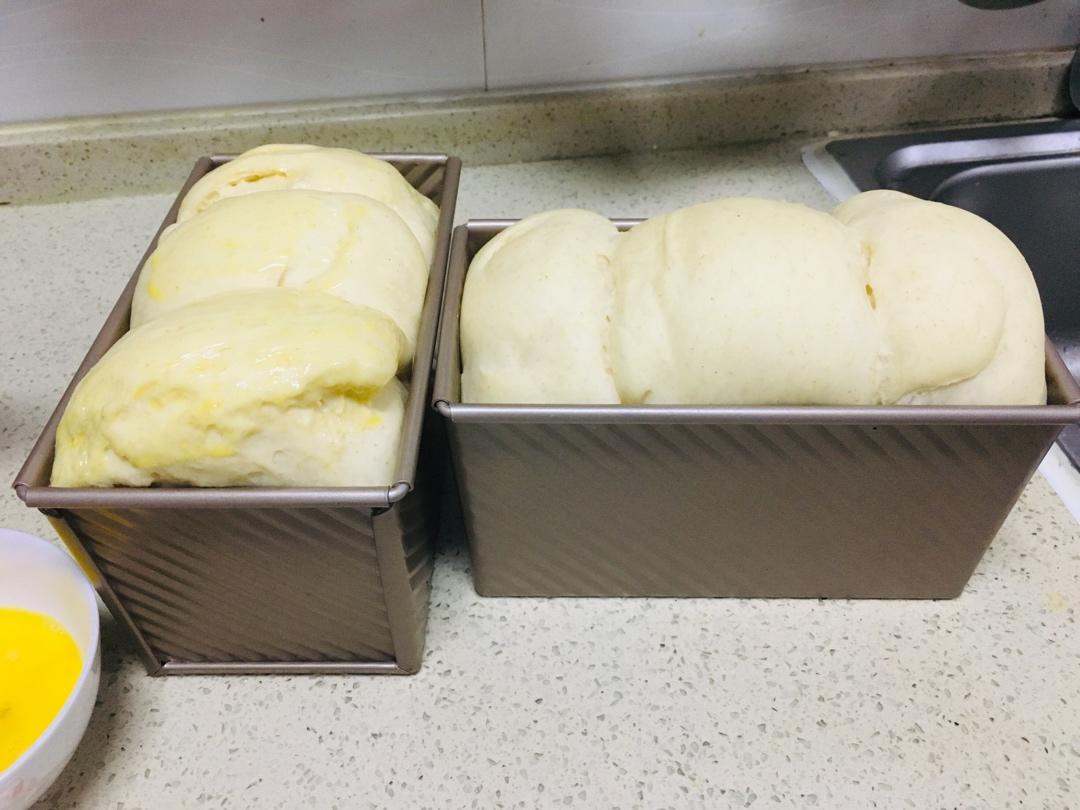 柔软拉丝的100%全麦麦片吐司（一次发酵）