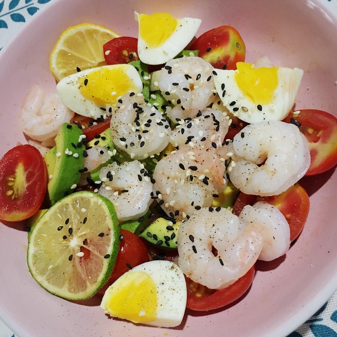 牛油果虾仁沙拉