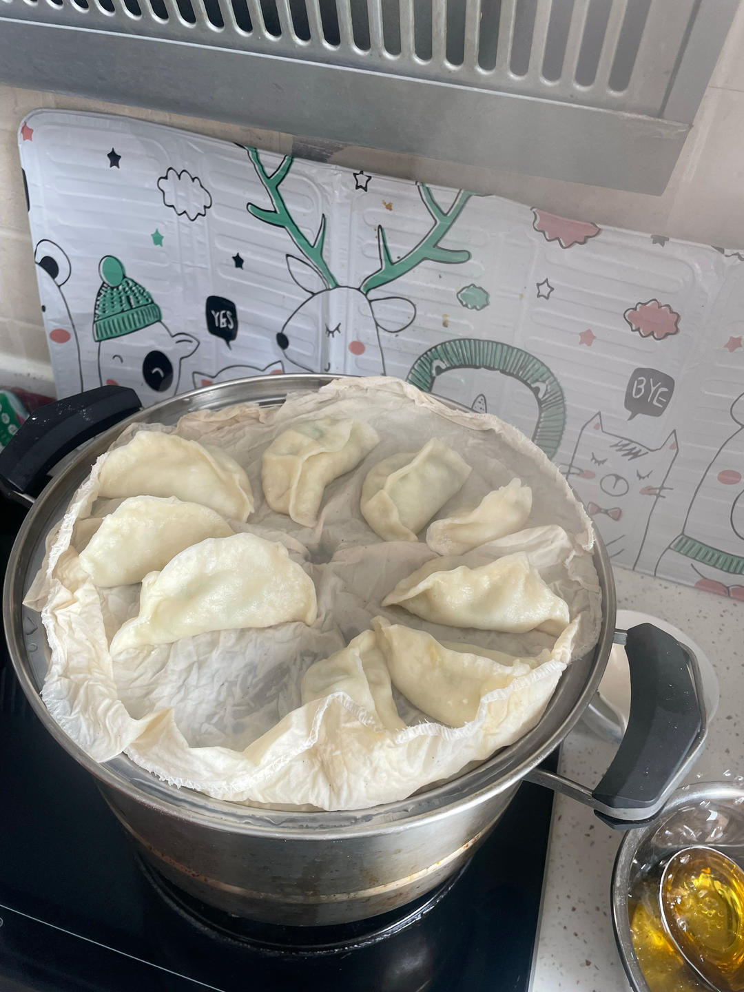 鲜掉眉毛的西葫芦鸡蛋蒸饺