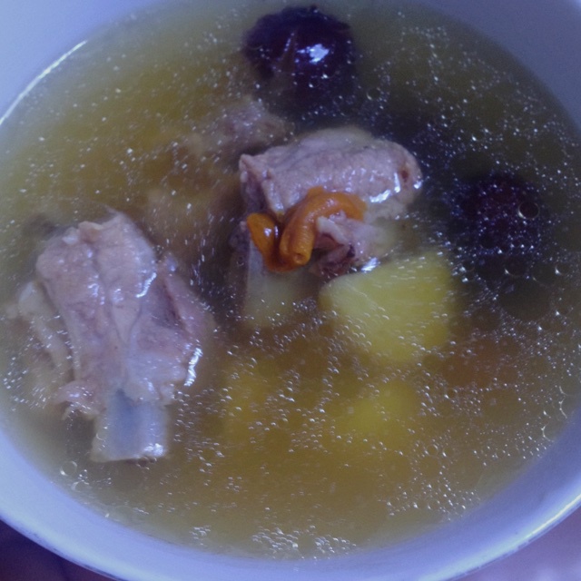 板栗排骨汤
