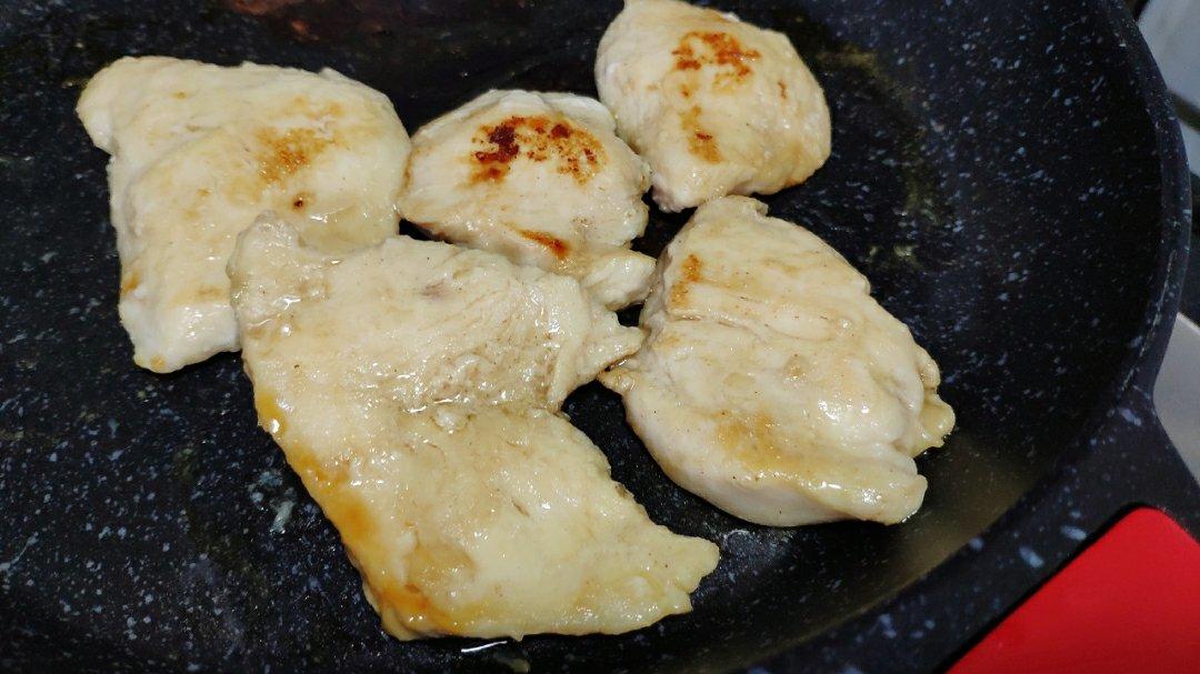 【搬运.非原创】无油香煎鸡胸肉