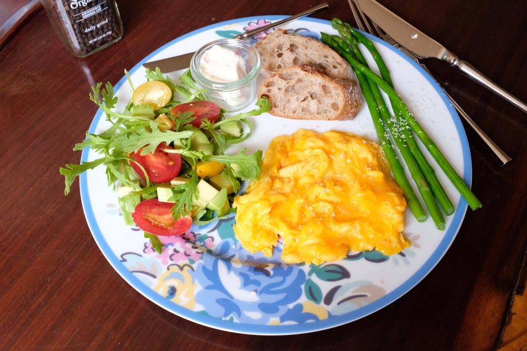 美式炒蛋 scrambled eggs