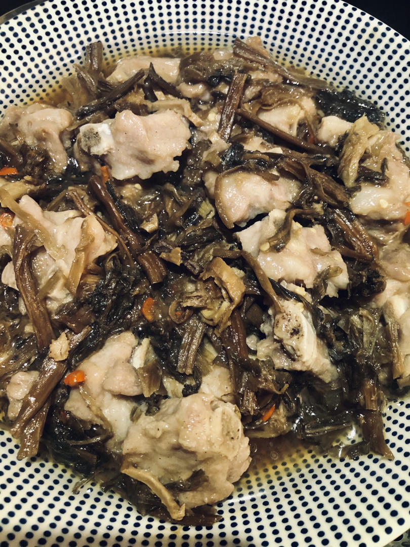 梅干菜香菇蒸排骨