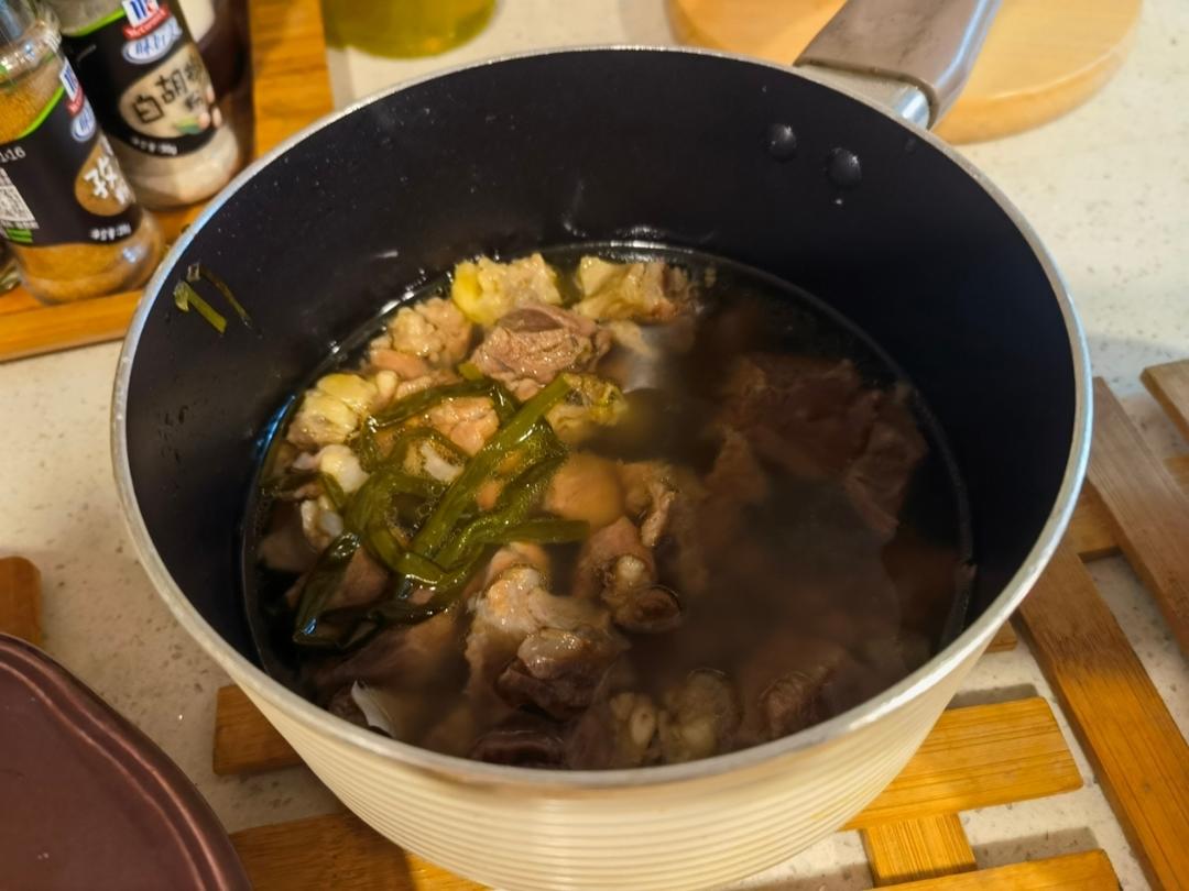 原汁原味清炖牛腩