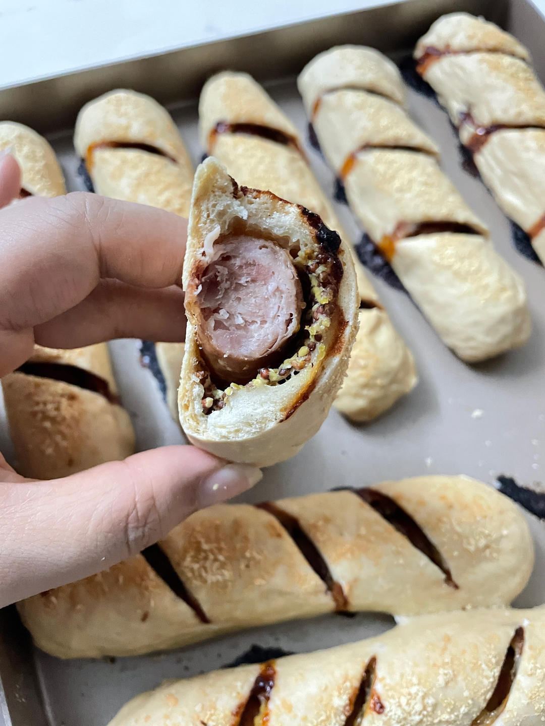 爆汁德式香肠面包 香脆酥软 玛捷斯