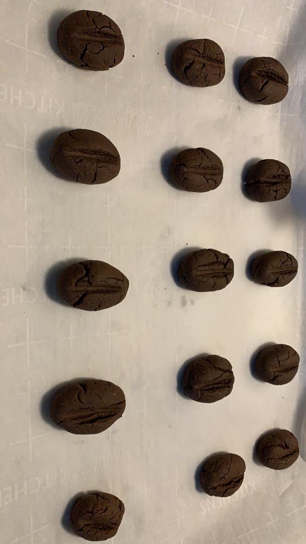 以假乱真的咖啡豆小饼干