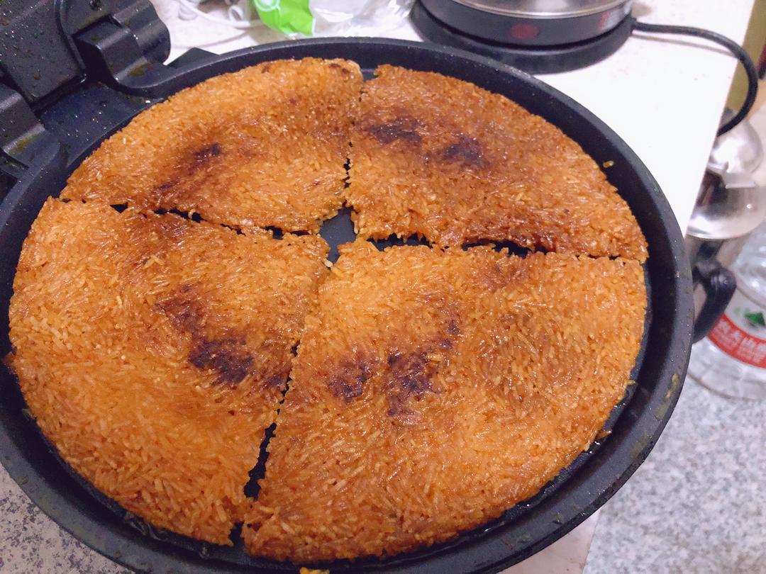 不用蒸糯米的糯米锅巴 一个电饼铛解决的做法