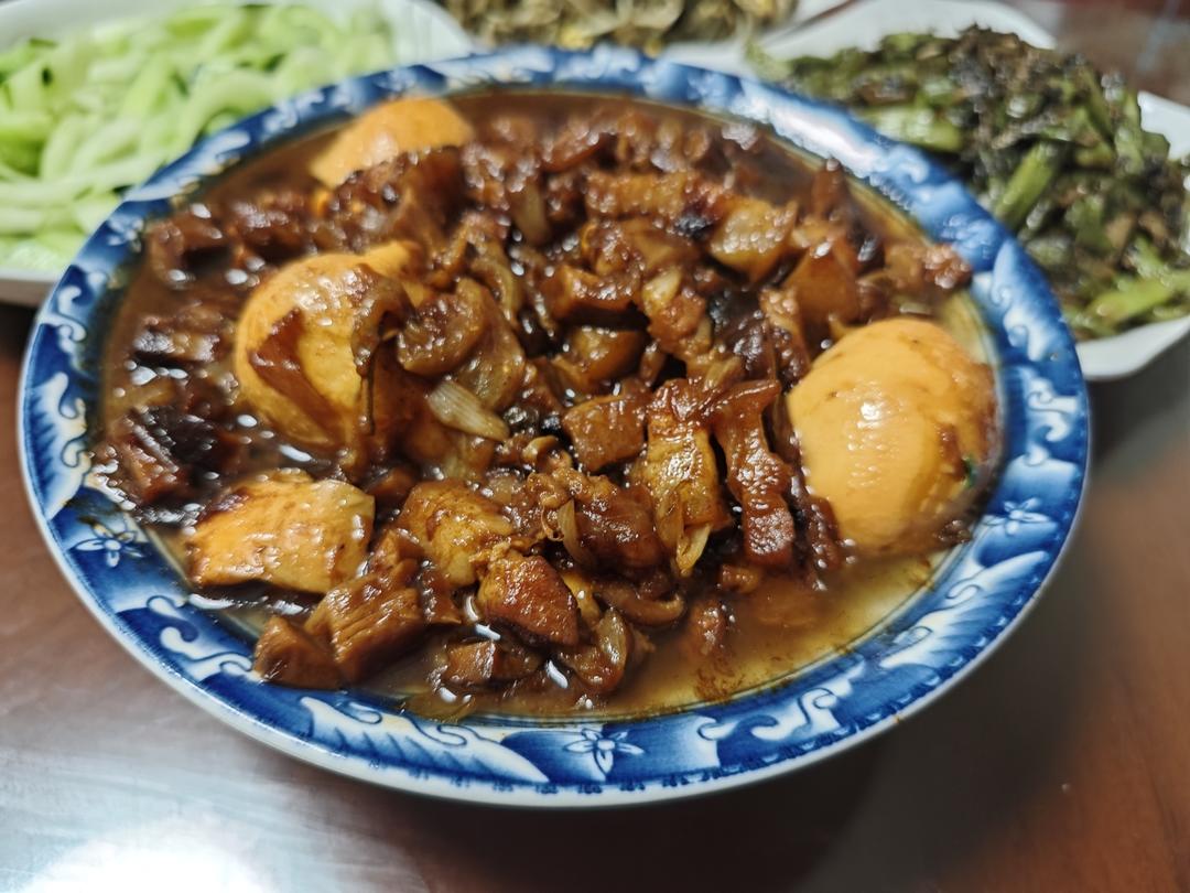 好吃到停不下来的卤肉饭