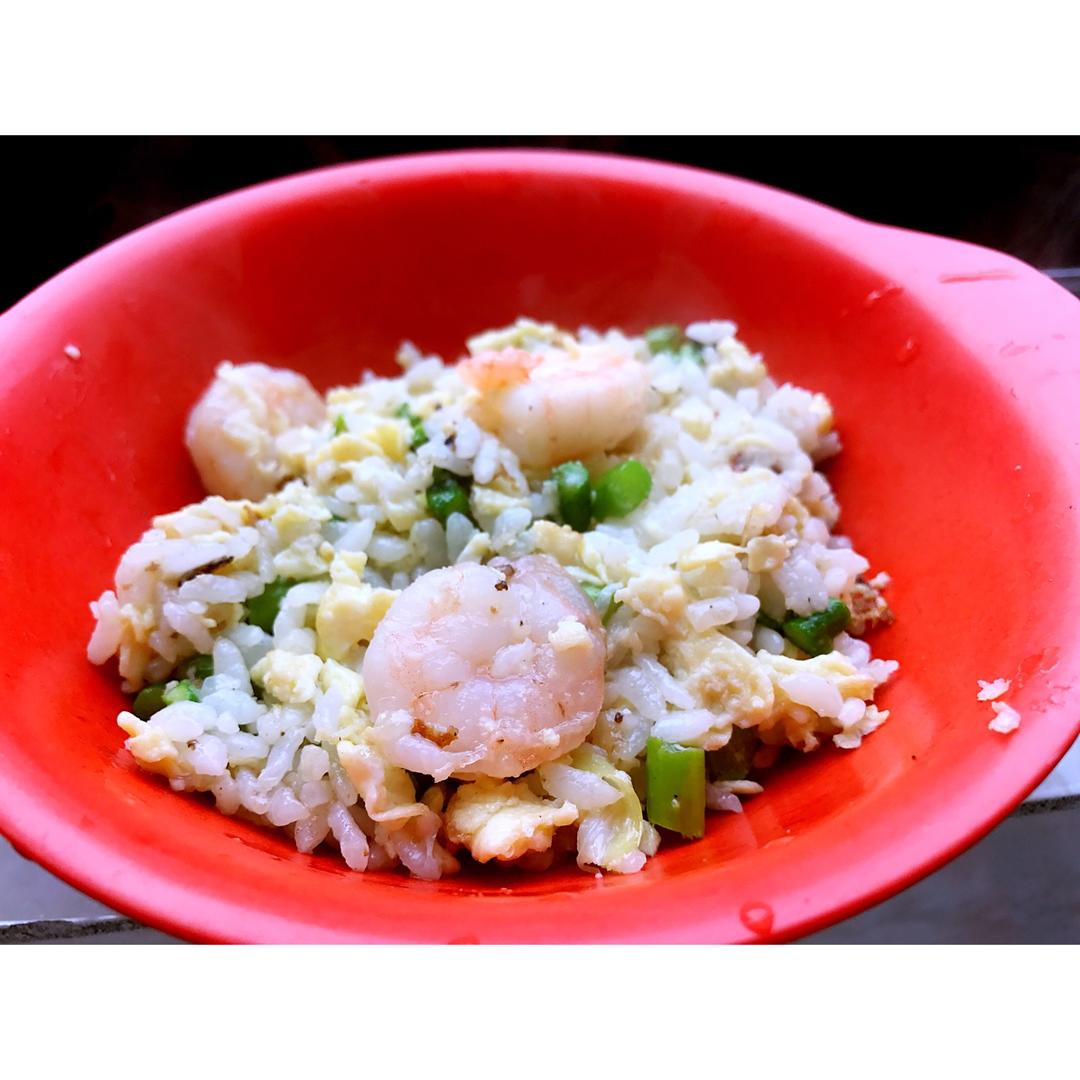 虾仁炒饭