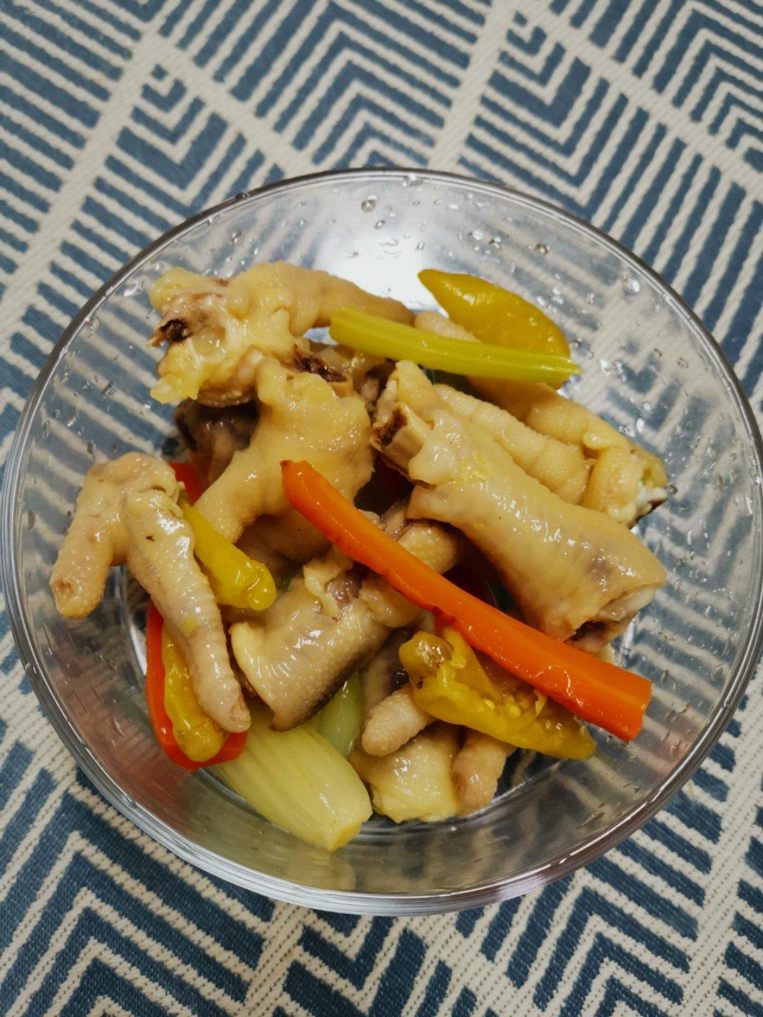 秘制泡椒凤爪
