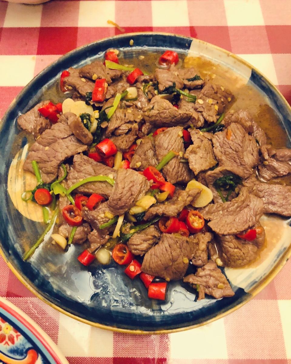 小炒牛肉（小白也可以做的超好吃！！）