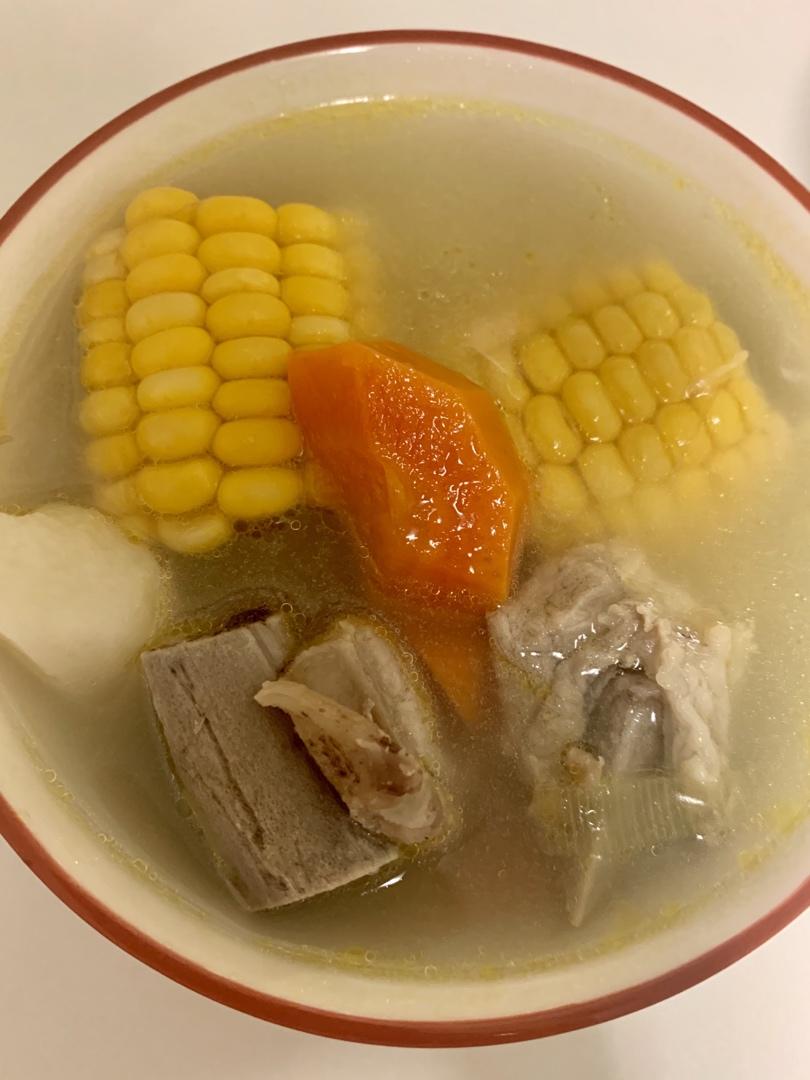 muzyaki做的玉米排骨汤