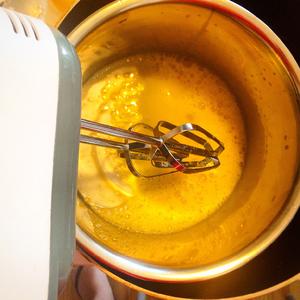 蜂蜜蛋糕简单版 厨房烘焙的做法 步骤2