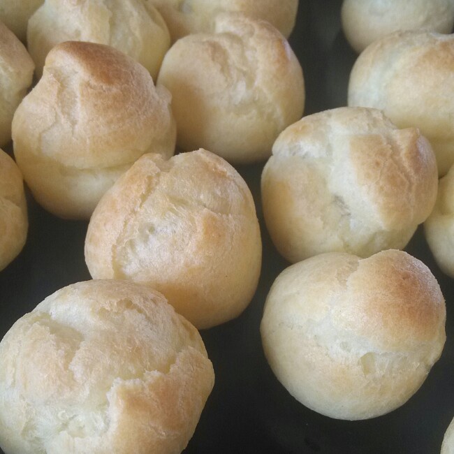 明明 做的奶油泡芙