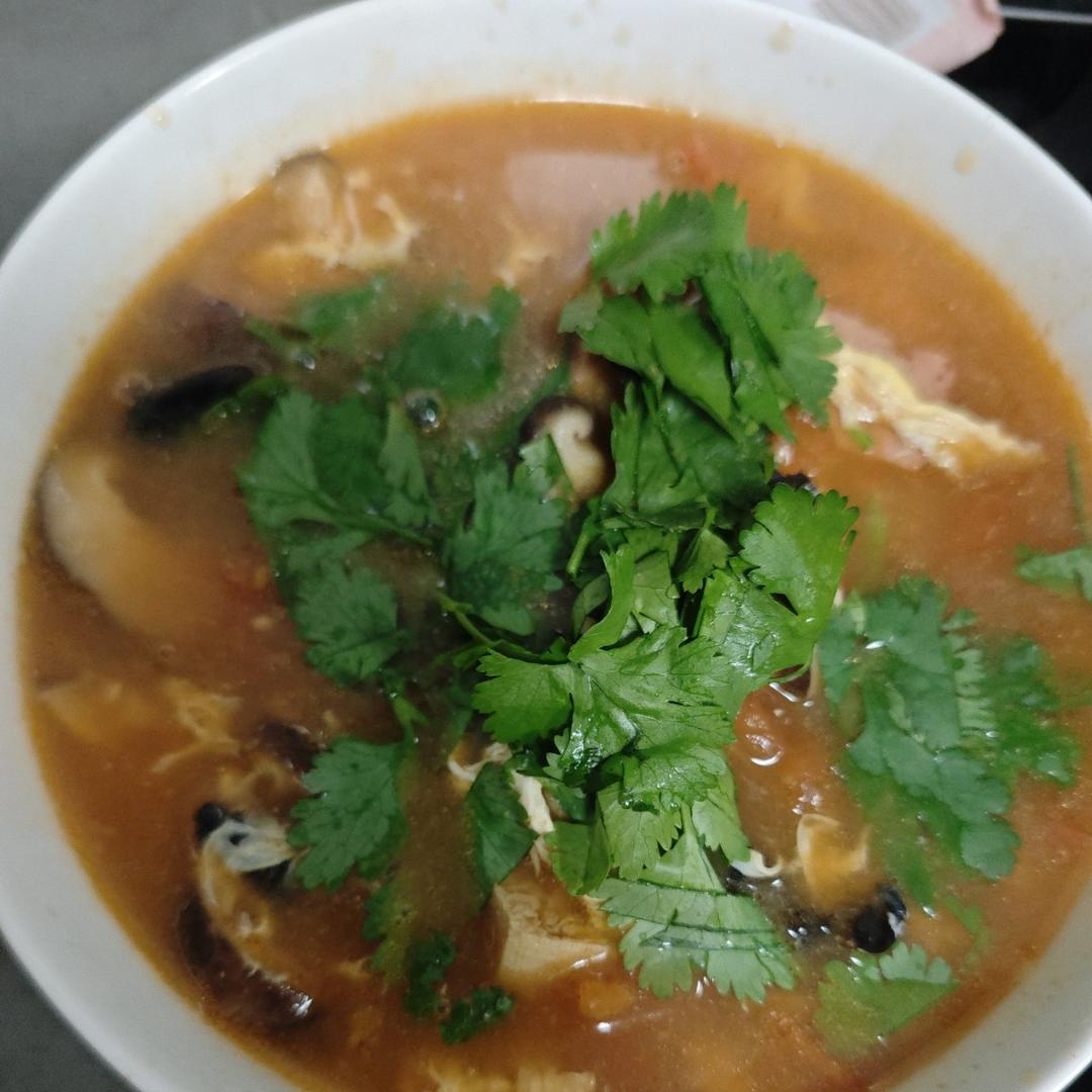 10分钟就能搞定的低脂酸辣汤❗好喝又开胃